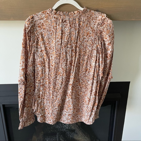 Target Blouse - Picture 3 of 5
